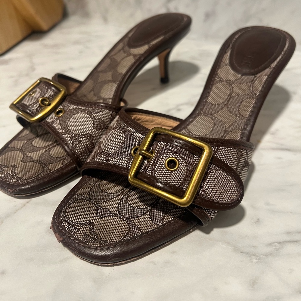 COACH Margot kitten heel | 8.5